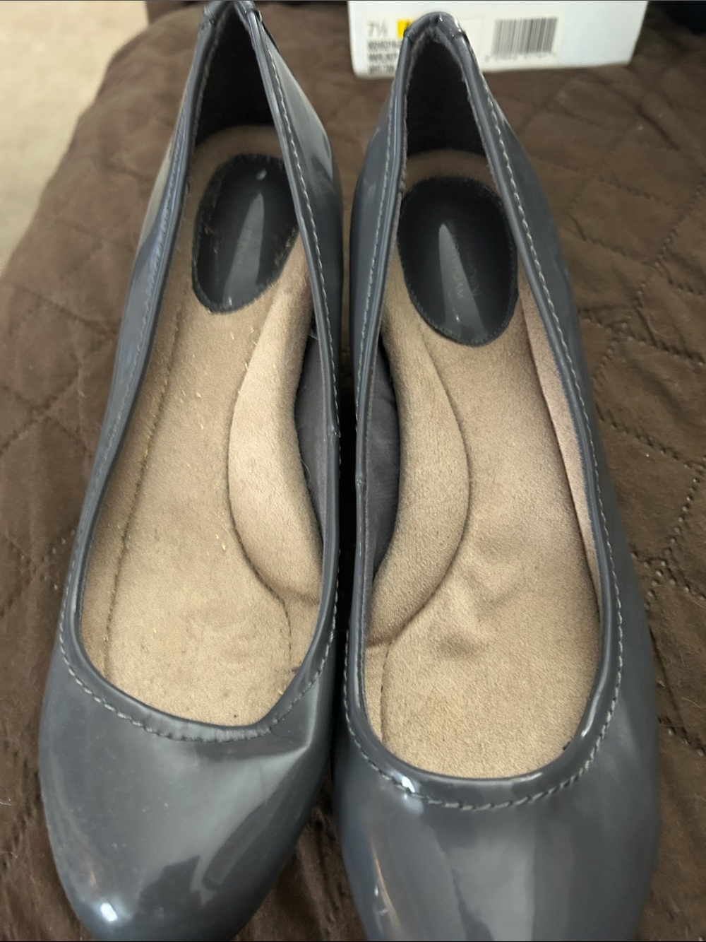 Giani Bernini Gray Patent Round-Toe Wedge Flats